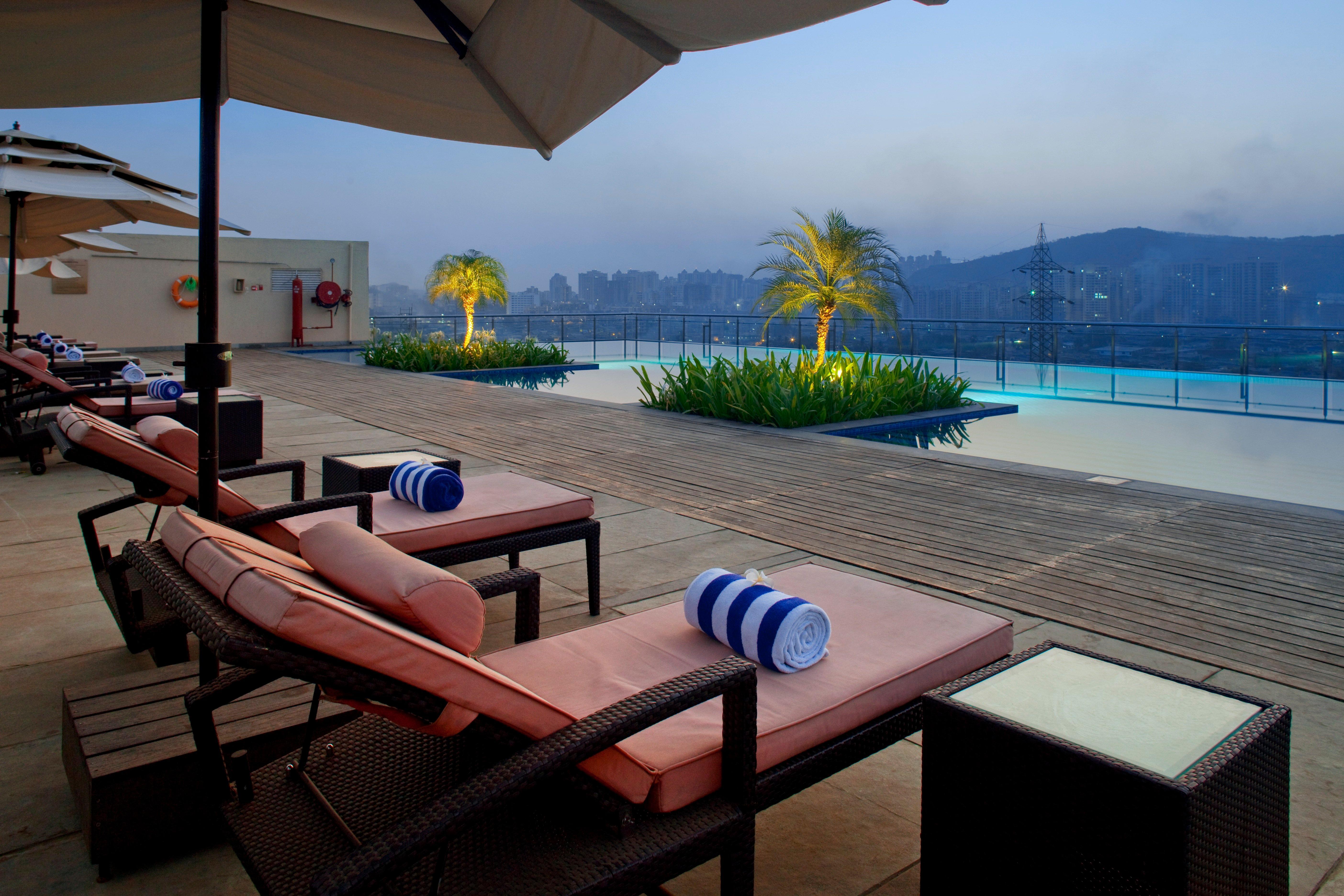 Holiday Inn Mumbai International Airport By Ihg 외부 사진 The Park, Hyderabad