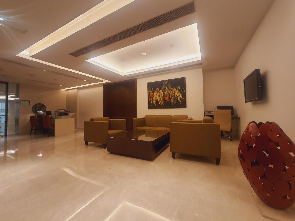 Holiday Inn Mumbai International Airport By Ihg 외부 사진 The lobby of the hotel