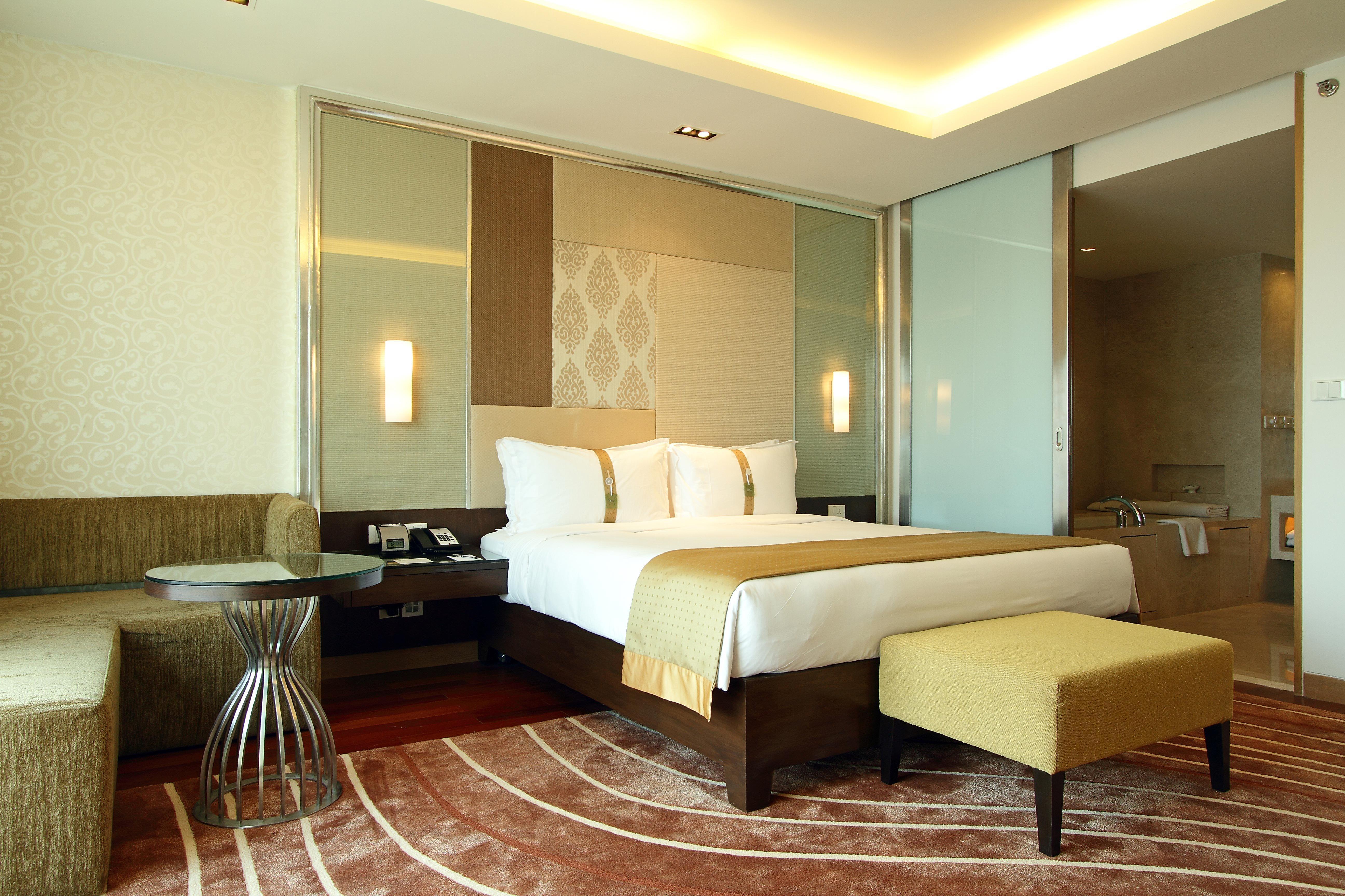 Holiday Inn Mumbai International Airport By Ihg 객실 사진 A bedroom at the hotel